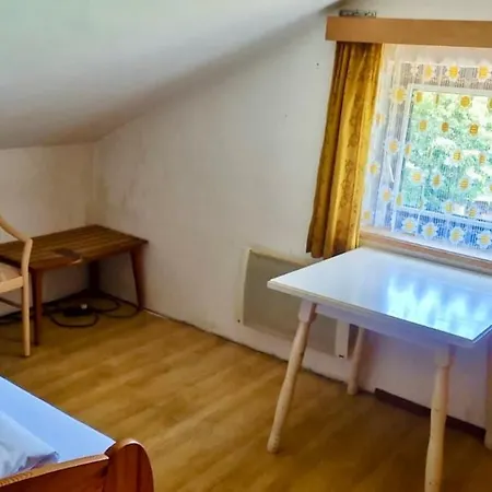 Doppelzimmer Mit Privatem Bad Apartment Pörtschach am Wörthersee